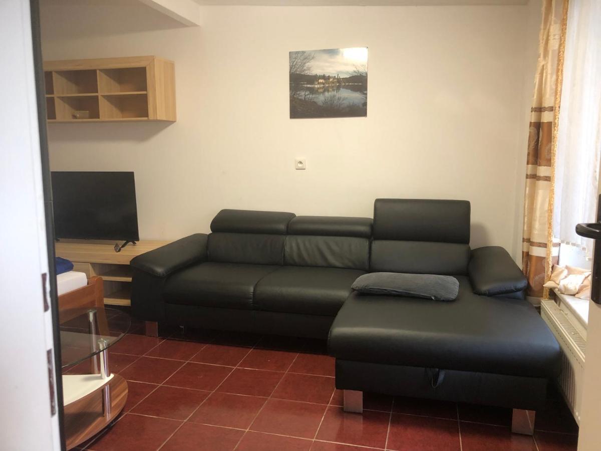 Penzion Duong Apartments Karlovy Vary Esterno foto